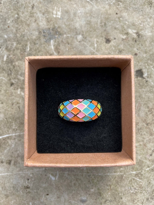 Harlequin Sweetie Ring